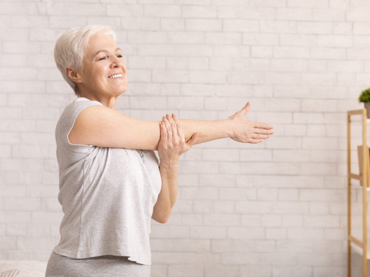 https://www.orthobethesda.com/content/uploads/2020/10/Exercises-for-Seniors-to-Improve-Strength-and-Balance-1200x900.jpg